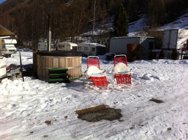 Camping Schonblick Im Saas-Tal Hotel Buitenkant foto